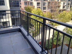 陽臺護欄應用 陽臺護欄應用
