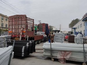 金用護欄2020年10月26日上午鋅鋼陽臺護欄發(fā)貨！