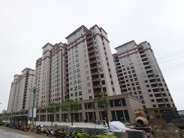 池州順達(dá)玫瑰園小區(qū)百葉窗、樓梯扶手定制 池州順達(dá)玫瑰園小區(qū)百葉窗、樓梯扶手定制