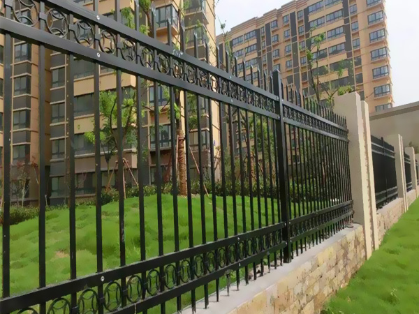 鋅鋼護(hù)欄有哪些用途? 鋅鋼護(hù)欄有哪些用途?