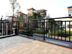 陽(yáng)臺(tái)護(hù)欄什么材質(zhì)做的最耐用? 陽(yáng)臺(tái)護(hù)欄什么材質(zhì)做的最耐用?