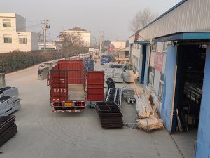 金用護欄2020年12月24日鋅鋼百葉窗發貨！