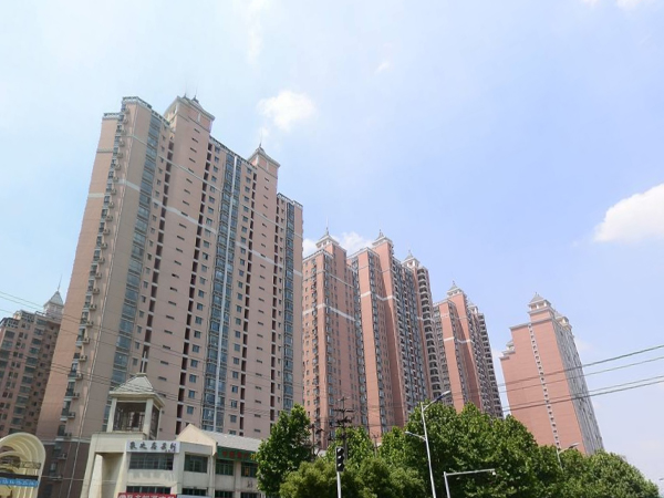 合肥東海星城小區空調護欄、樓梯扶手定制 合肥東海星城小區空調護欄、樓梯扶手定制