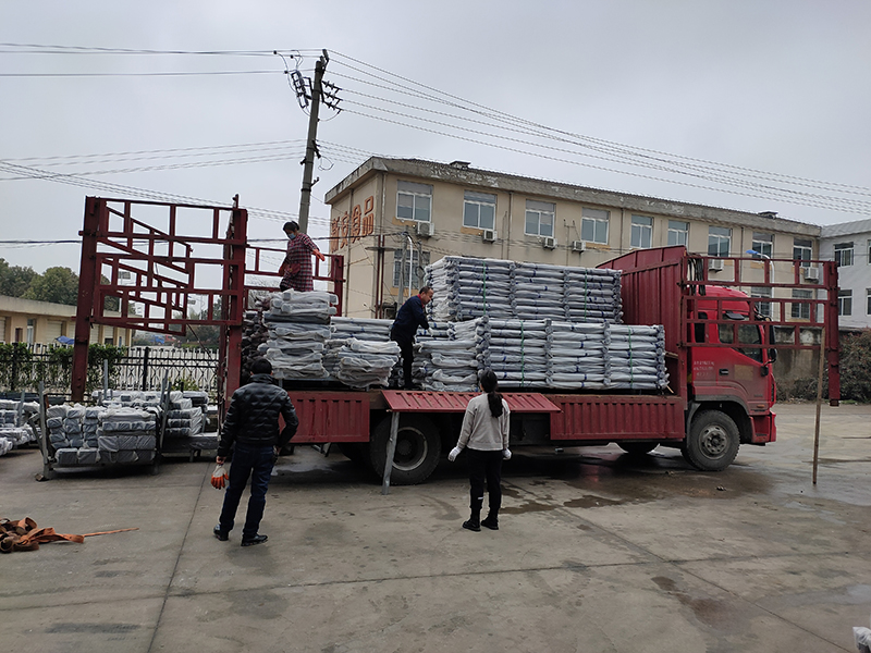 金用護欄2021年3月10日鋅鋼陽臺護欄發(fā)貨! 金用護欄2021年3月10日鋅鋼陽臺護欄發(fā)貨!