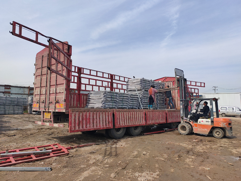 金用護(hù)欄2021年3月23日鋅鋼陽臺(tái)護(hù)欄發(fā)貨！