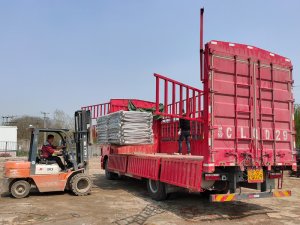 金用護欄2021年3月29日鋅鋼陽臺護欄發貨！