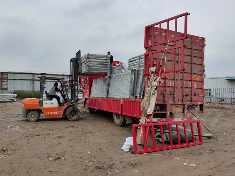 金用護欄2021年4月21日鋅鋼陽臺護欄發貨！