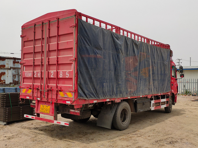 金用護欄2021年5月7日鋅鋼陽臺護欄發貨! 金用護欄2021年5月7日鋅鋼陽臺護欄發貨!