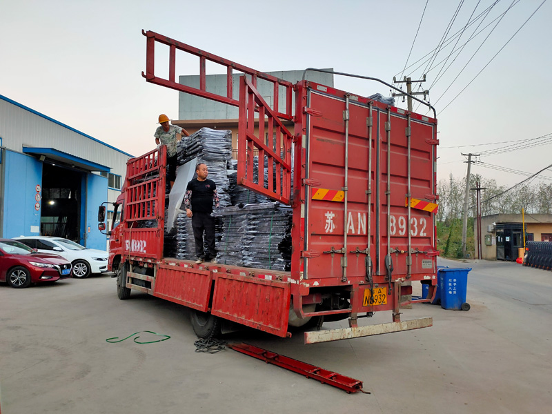 金用護欄2021年9月22日鋅鋼護窗欄桿發貨! 金用護欄2021年9月22日鋅鋼護窗欄桿發貨!