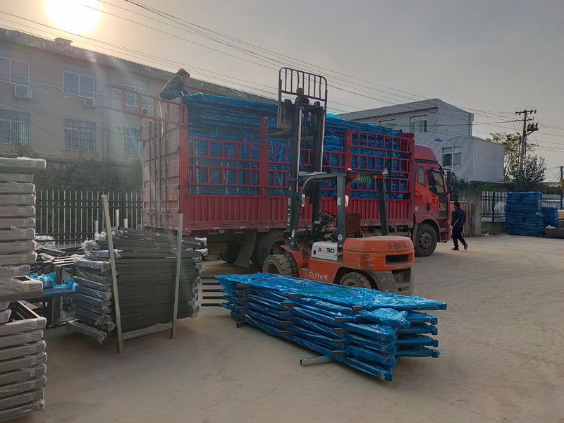 金用護欄2021年11月20日鋅鋼樓梯扶手發貨! 金用護欄2021年11月20日鋅鋼樓梯扶手發貨!