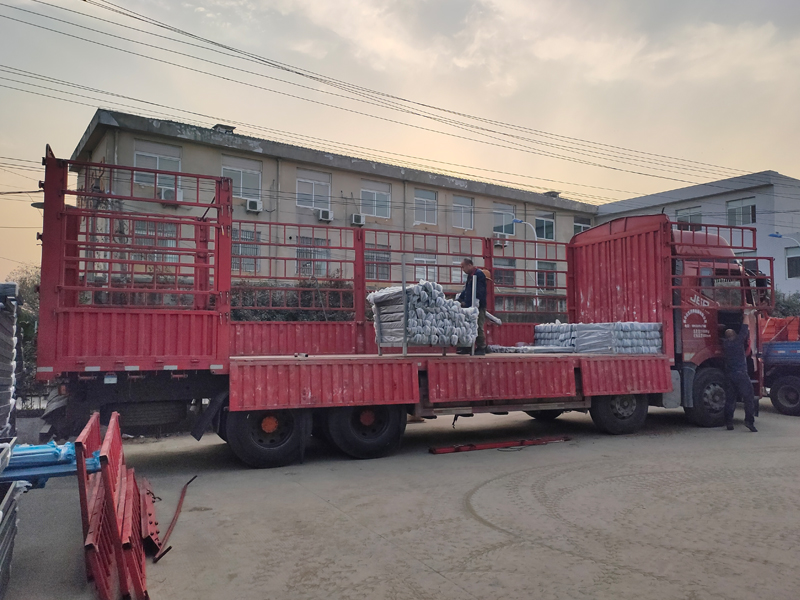 金用護(hù)欄2021年11月22日鋅鋼陽臺(tái)護(hù)欄發(fā)貨！