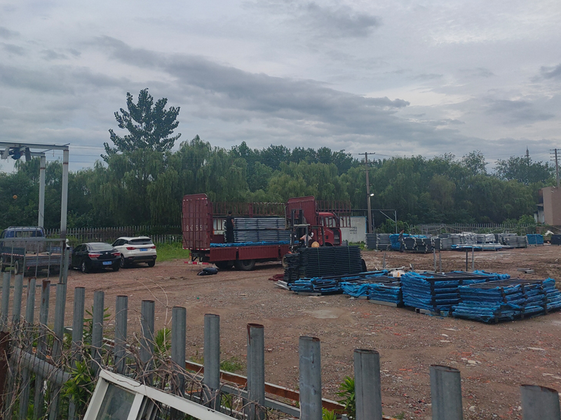 金用護欄2022年7月7日鋅鋼陽臺護欄裝車發(fā)貨! 金用護欄2022年7月7日鋅鋼陽臺護欄裝車發(fā)貨!