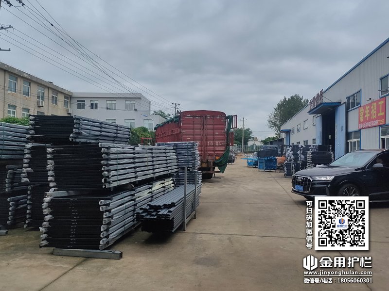 2023年9月14日鋅鋼百葉窗裝車發(fā)貨！