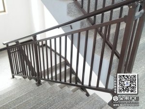 樓梯欄桿多少錢一米? 樓梯欄桿多少錢一米?