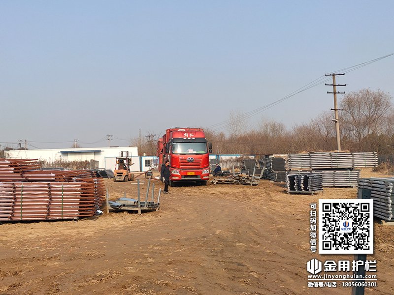 2023年12月27日鋅鋼百葉窗裝車發貨! 2023年12月27日鋅鋼百葉窗裝車發貨!