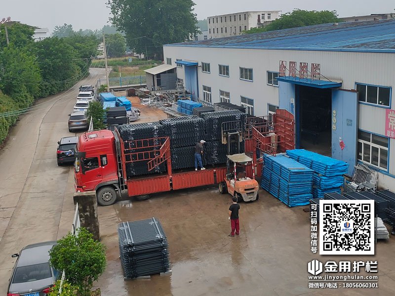 2024年5月11日鋅鋼圍墻護欄裝車發貨！