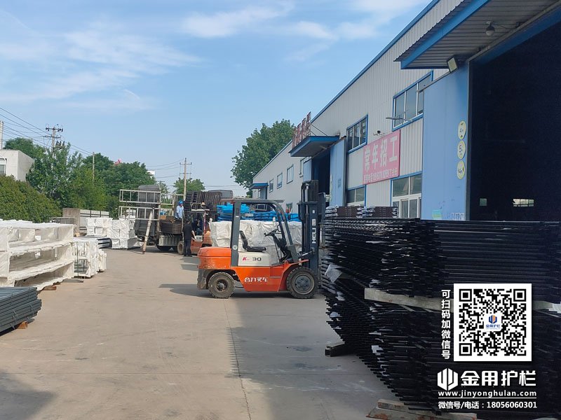 2024年5月22日鋅鋼百葉窗裝車發(fā)貨！