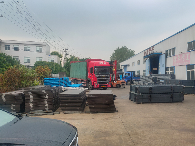 2024年8月19日鋅鋼圍墻護欄裝車發貨！