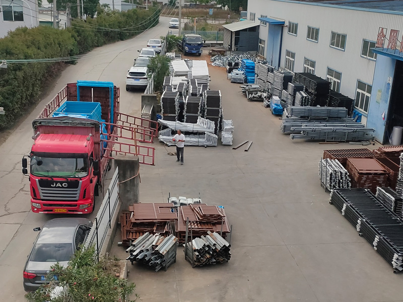 2025年5月12日鋁合金百葉窗裝車發(fā)貨！