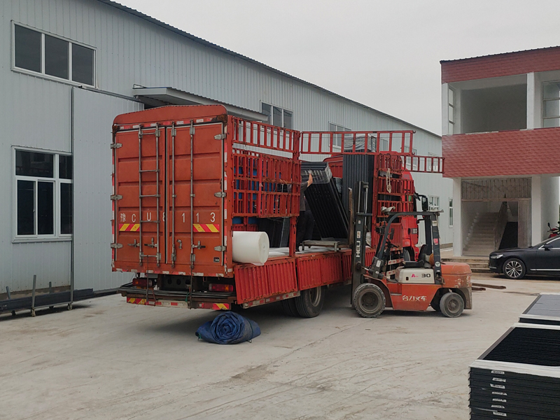 2025年6月23日鋁合金百葉窗裝車發(fā)貨！