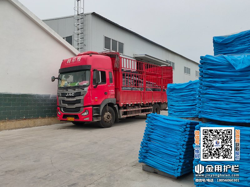 2025年8月9日鋅鋼陽臺護欄裝車發貨！