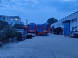 2025年8月27日鋅鋼陽臺護(hù)欄裝車發(fā)貨！